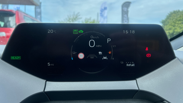 Toyota Prius 2.0 PHEV Design 5dr CVT Hatchback